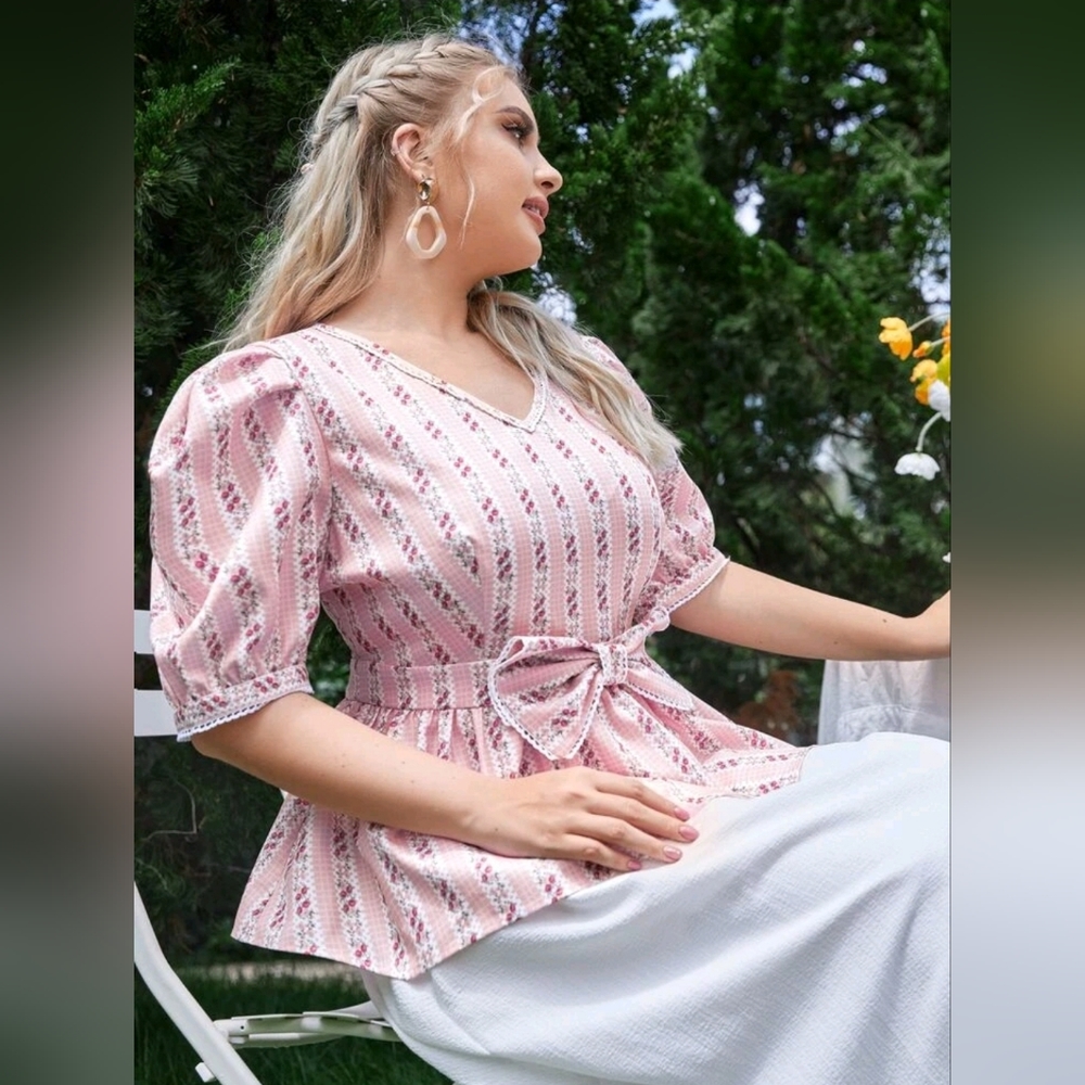 Floral Top - Picture 5 of 8
